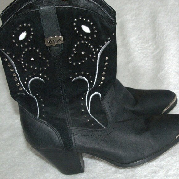 dingo Shoes - Dingo Black Ankle Boots with White Accents